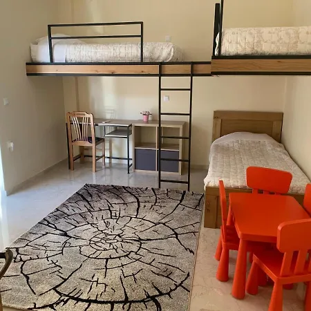 Theta Solutions Coastal Appartement *