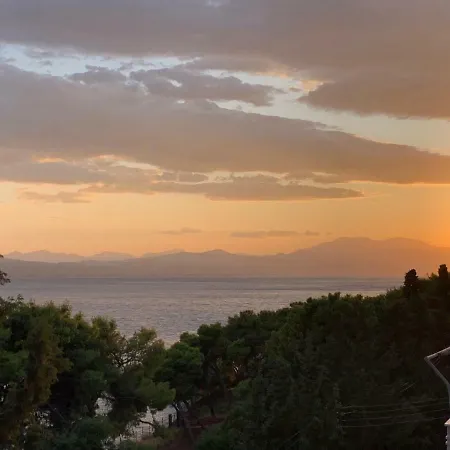 Διαμέρισμα Theta Solutions Coastal Λουτράκι